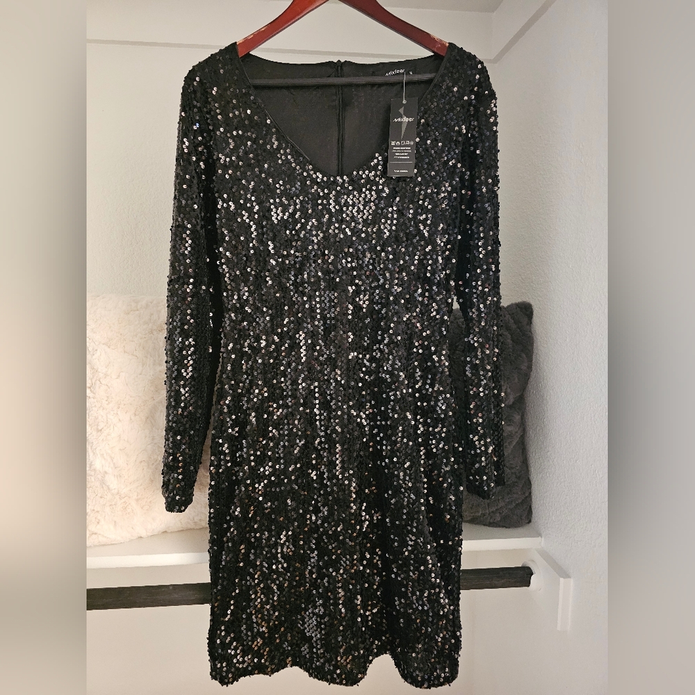Black Sequin Dress Long Sleeve V Neck Bodycon
